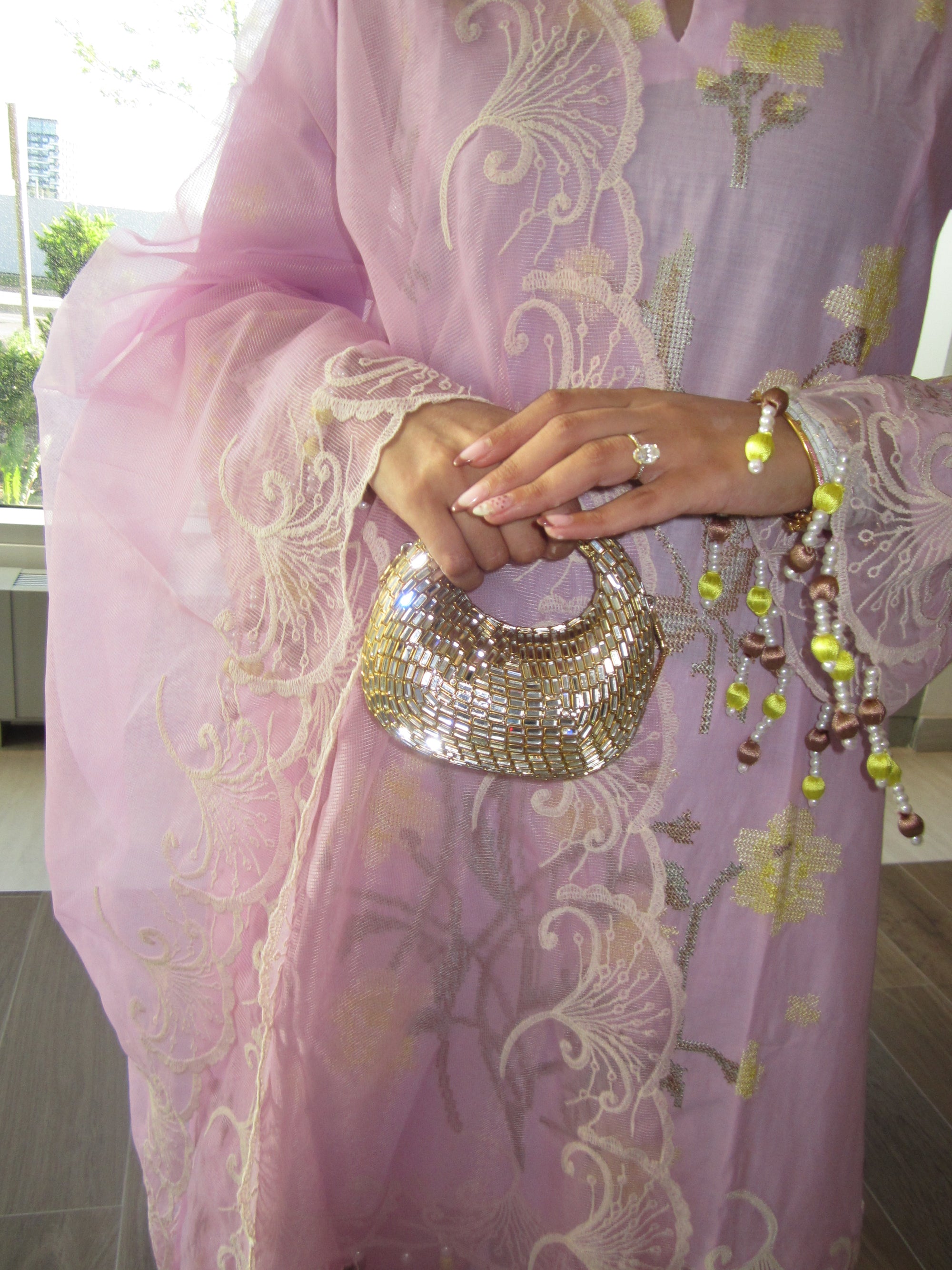 Noor-e-Aaina